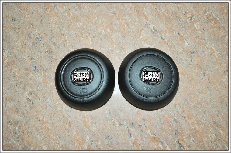 Mazda Mazda Three steering wheel cover 19 model Mazda 3 steering wheel panel horn shell New Mazda 3