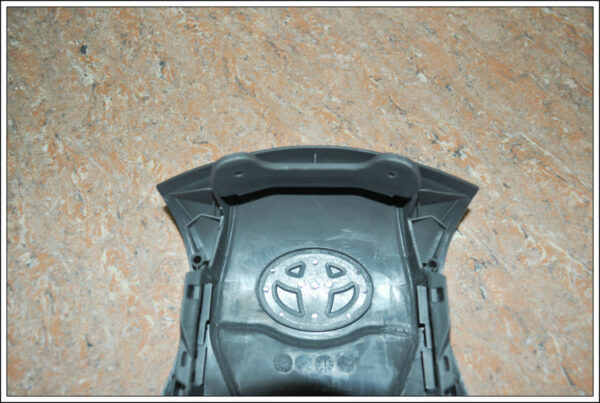 Old Camry Highlander steering wheel cover Steering wheel panel Six generations of classic Camry horn trim - Image 4
