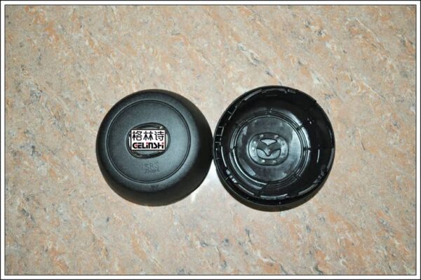 Mazda Mazda Three steering wheel cover 19 model Mazda 3 steering wheel panel horn shell New Mazda 3 - Image 4
