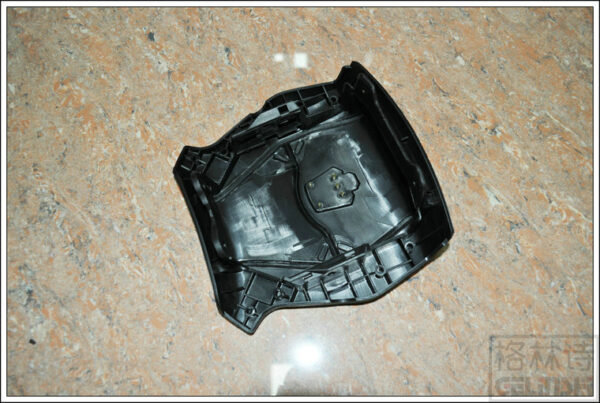 Old Crown steering wheel cover 12 generation Crown horn cover panel 05-09 steering wheel shell cover - Image 5