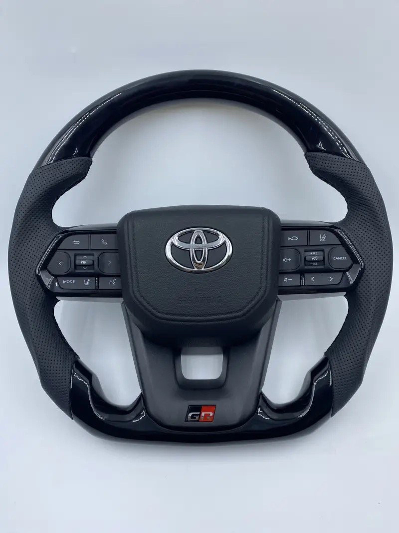 Toyota Overlord Steering wheel + latest LC300 model/Toyota Prado Land Patrol