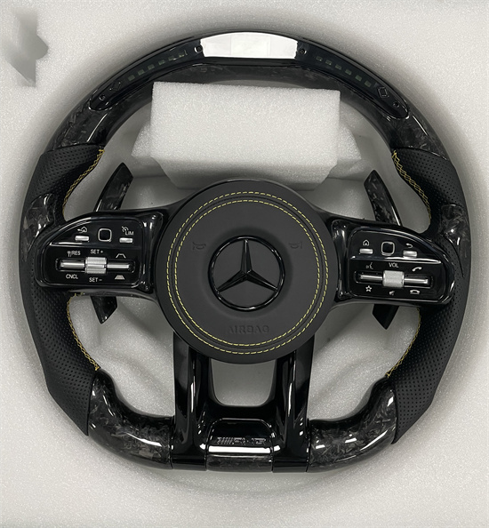 Suitable for Mercedes-Benz modified E-Class G-Class C-class S GLC GLE new AMG steering wheel black label carbon fiber strip LED lights